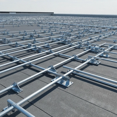 Systèmes de supportage sur toiture plate avec tuyauteries et conduits de ventilation